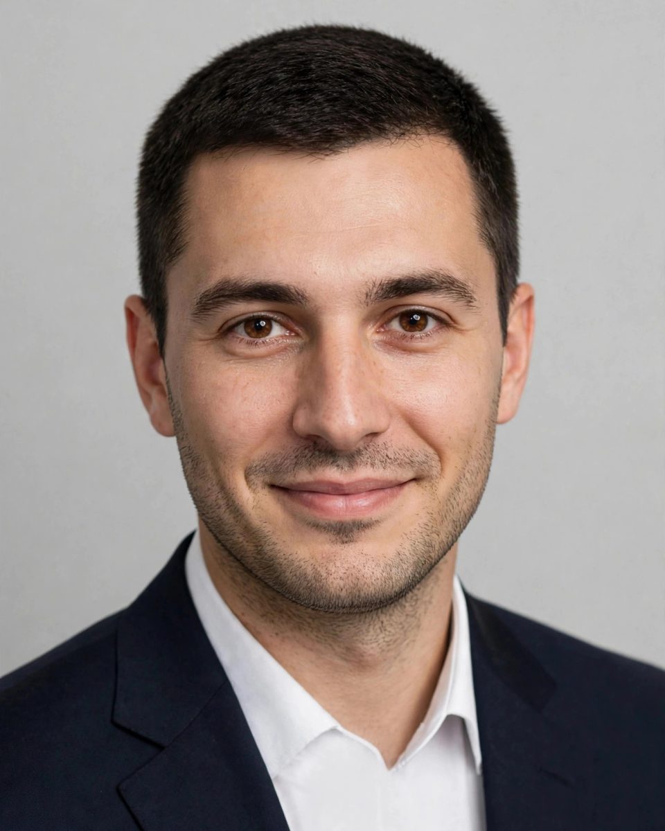 Petru Frunză